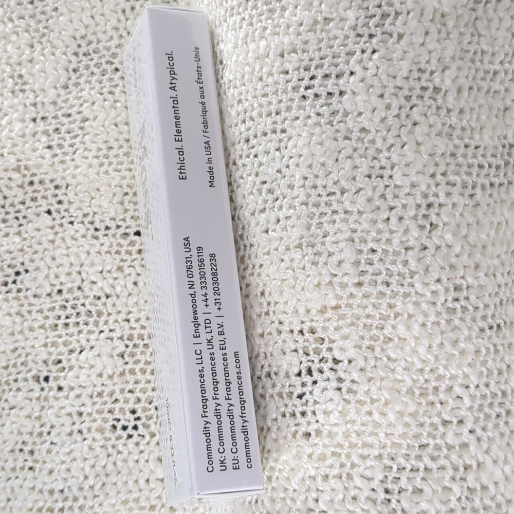 Commodity Moss- in Scent Space: Personal, 10ml/0.33fl oz - Picture 3 of 9